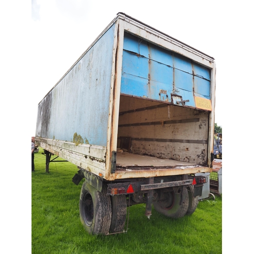 88 - Single axle artic box trailer 30ft