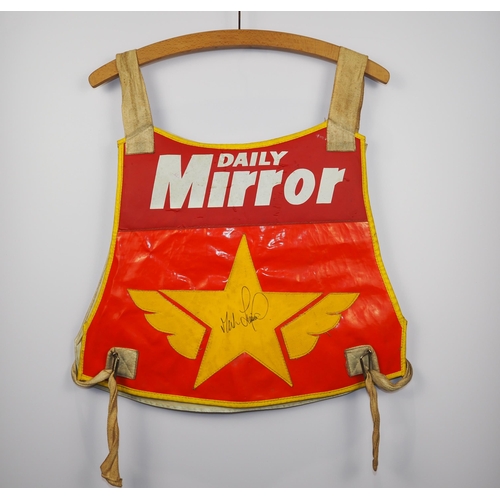 150 - A Wimbledon Dons speedway race vest 1981 signed by Malcolm Simmons used in British League riders Cha... 