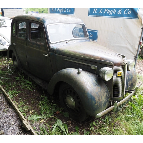 184 - Austin 8 saloon car. 1946. 900cc. Petrol 
In need of restoration. Showing 10,588 Miles. Reg NXS 631.... 