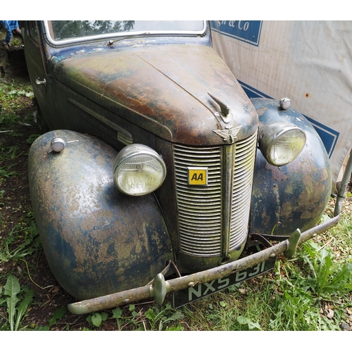 184 - Austin 8 saloon car. 1946. 900cc. Petrol 
In need of restoration. Showing 10,588 Miles. Reg NXS 631.... 