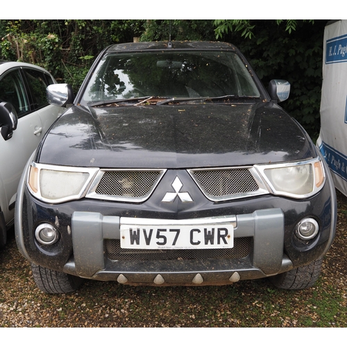 188 - Mitsubishi L200 Animal truck. 2007. 2477cc. Diesel. Genuine low miles on the clock. 78,000 miles sho... 