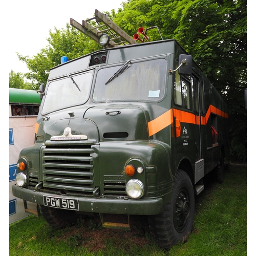 190 - Bedford fire engine. 1956. Petrol. 
Runs and drives. Fully kitted body to include pump, hoses, ladde... 