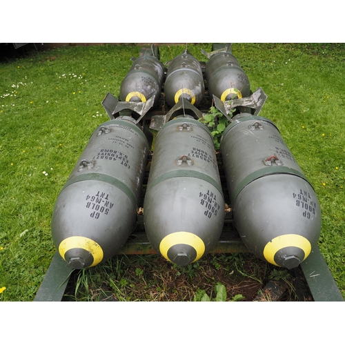 198 - Bomb trolley. Fitted with 6 plastic bomb ornaments. 12'x4'. No rear wheels