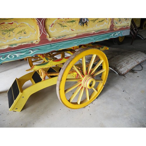 153 - Original bow top living wagon. Furnished with bed and other items. Fitted with new canvas