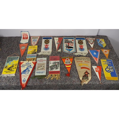 427 - 21 Speedway pennants to include Polish and Swedish