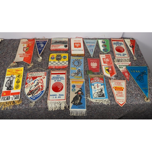 428 - 20 Mostly Polish speedway pennants