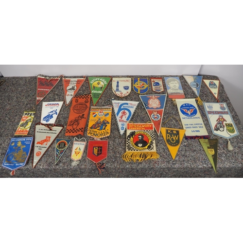 430 - 25 European speedway pennants to include Austrian, Swedish, Polish, etc.