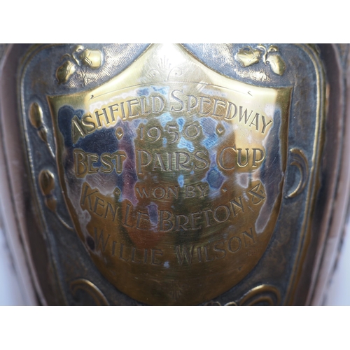 438 - The Glasgow Ashfield best pairs trophy vase won by the Giants home team riders Ken Le Breton and Wil... 