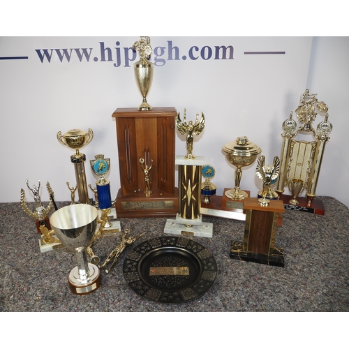 451 - 10 Speedway trophies to include New National League 4 Team Tournament Final, National League Speedwa... 