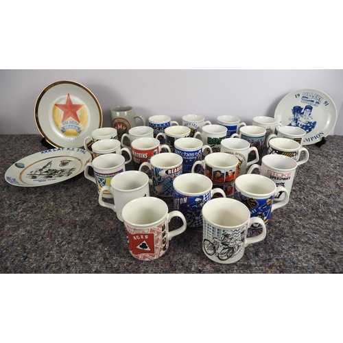 490 - 25 Mugs speedway and 3 speedway plates to include the Coventry Bees, the Sheffield Tigers, Peterboro... 