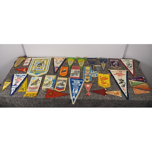 576 - 33 Speedway pennants to include King's Lynn, Wimbledon, England, etc.