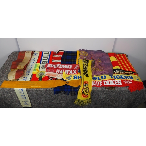 580 - Assorted speedway scarfs, banners and sashes