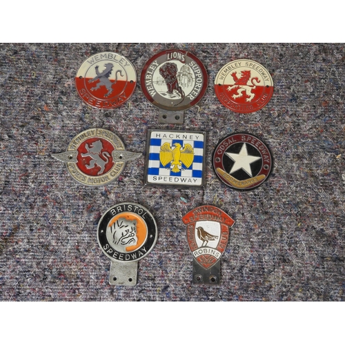 601 - 8 Speedway car badges - Wembley, Hackney Hawks, Odsal Boomerangs, Bristol Bulldogs and Swindon Robin... 