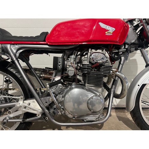 967 - Honda CB350 ex-race bike. 1992. 350cc.
Runs and rides. Tax and MOT exempt. Powder coated new rims, t... 