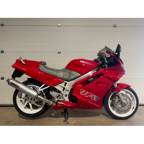 852 - Honda VFR 750 motorcycle. 1990. 748cc
Frame no. RC362007839
Engine no. RC36E2009039
Reg. G256 EEV. V... 