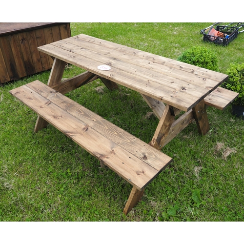 516 - Picnic bench 5ft