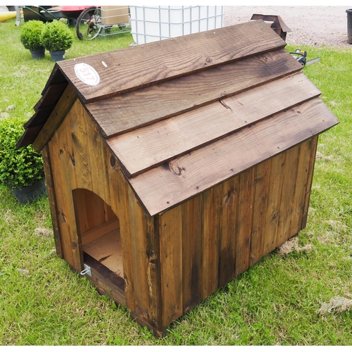 517 - Dog kennel