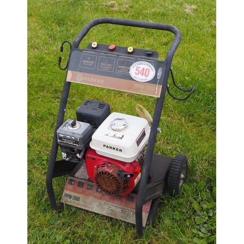 540 - Pressure washer