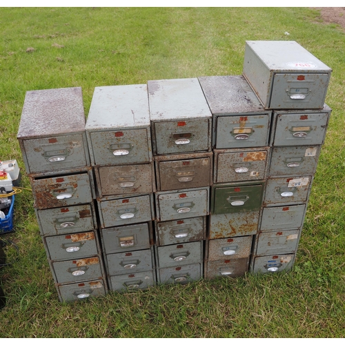 766 - Metal storage boxes