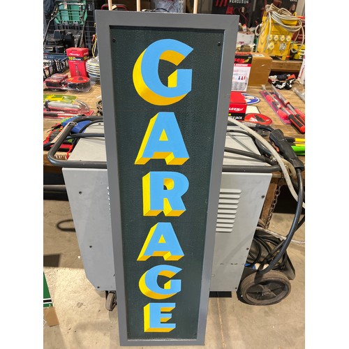 2082 - Tin sign - garage
