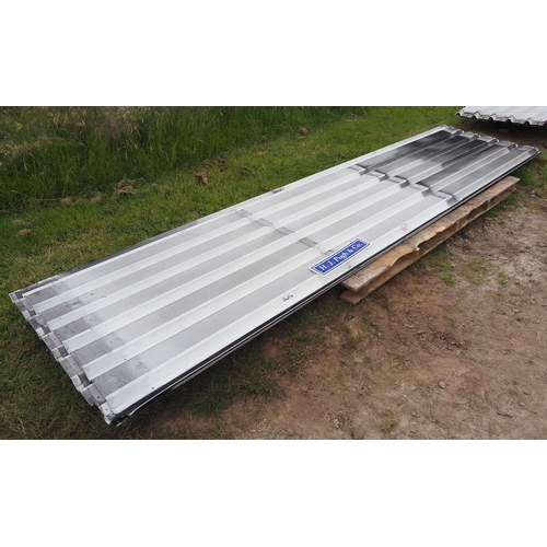 1087 - Galvanised roof sheets 4.5 x 1.1m - 13