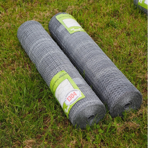 1304 - Galvanised 13mm chicken wire netting *seconds, 0.9m x 50m rolls - 2