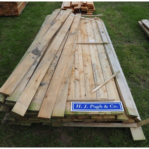 1006 - Cedar boards 2.4m x100x30 - approx. 50