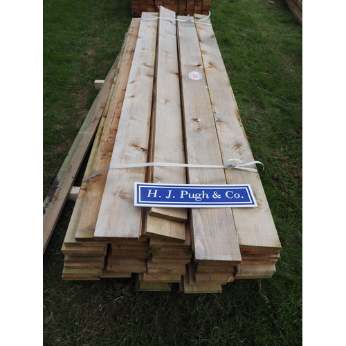 1007 - Cedar boards 2.4m x150x30 - approx. 60