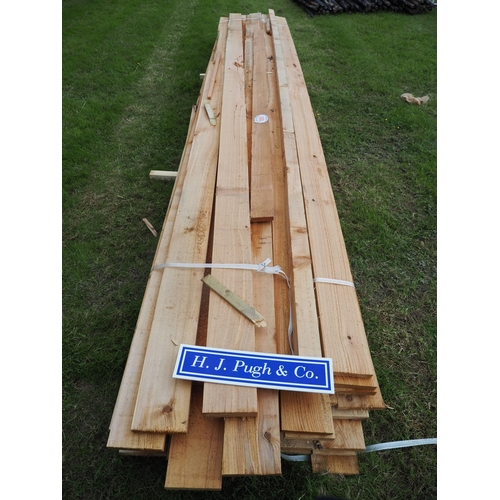 1008 - Mixed cedar boards average 4.8m - approx. 40