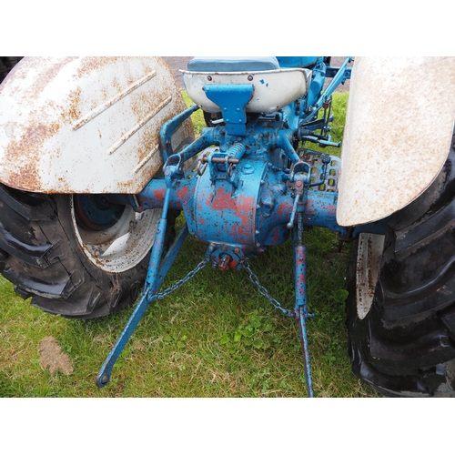 1540 - Fordson Super Dexta tractor