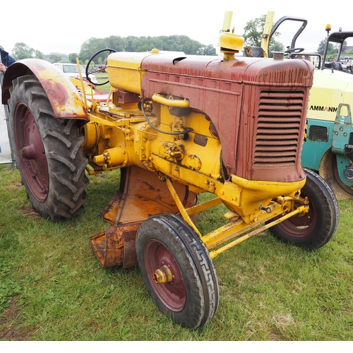 1547 - Minneapolis Moline Model V tractor
