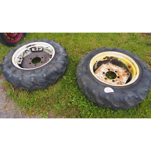 1620 - Pair of wheels and tyres 24