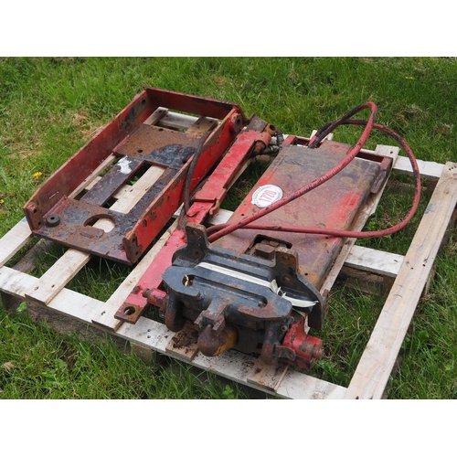 1720 - Case International pick up hitch