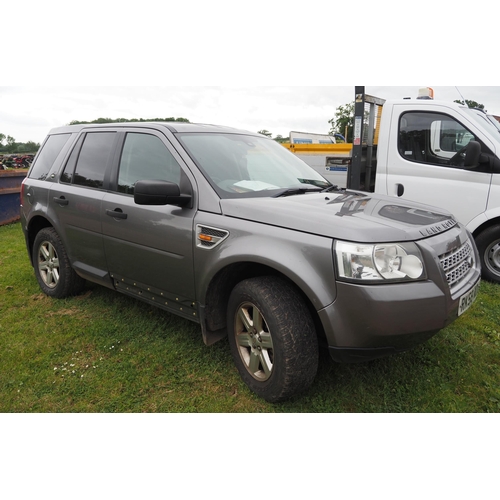 1835 - Land Rover Freelander 2 TD4 commercial. Runs and drives. MOT until 12/07/24. Reg. RK58 WDO. V5 and k... 