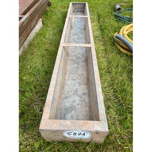 587A - 6ft Galvanised trough