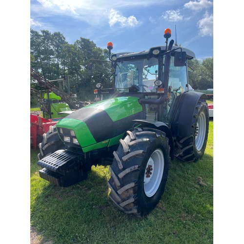 1559 - Deutz Fahr Agrofarm 430 tractor. 2010. Runs and drives. Showing 3215 hours. Reg. CN10 BPX. Key in of... 