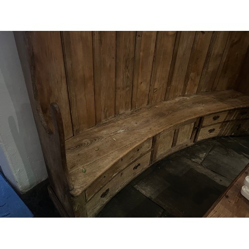 136 - Pine curved settle 7ft