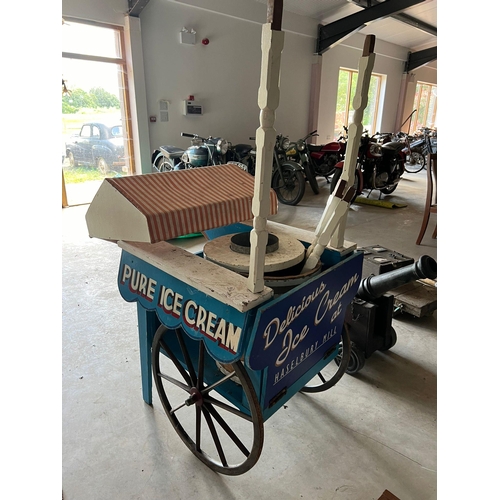 102 - Haselbury Mill ice cream cart