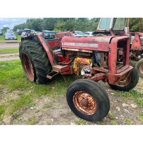 162A - International tractor for restoration. Engine believed to be good.