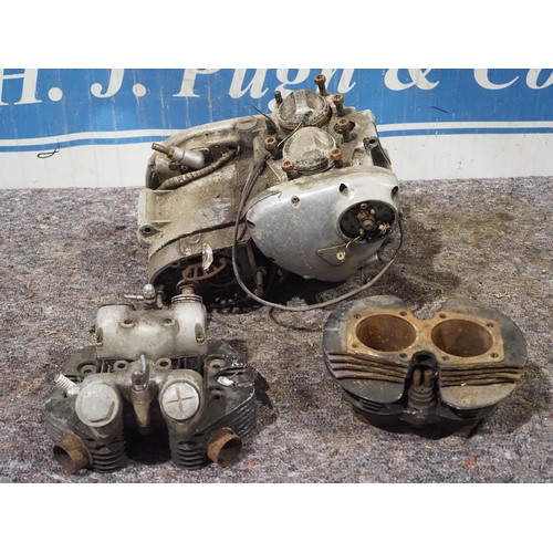 104 - Triumph T100S engine parts. Engine No. ED49702