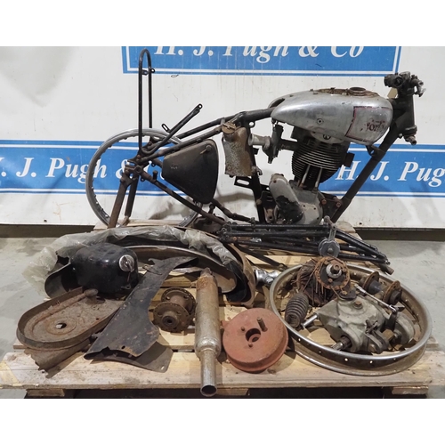 227 - Norton Model 18 motorcycle project with Model 50 engine parts, gear box parts. Frame number B310121,... 