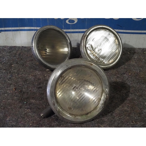 402 - Ford and other vehicle headlamps