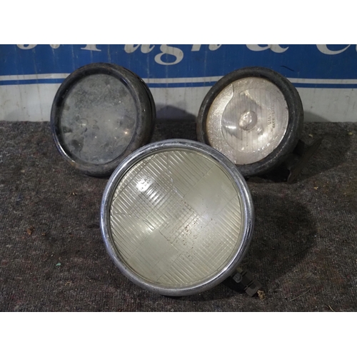 403 - American car headlamps