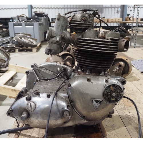 463 - Triumph Bonneville engine parts. No-BV65944