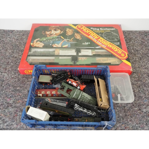 51 - Hornby R176 Flying Scotsman set with box and other various locomotives and parts