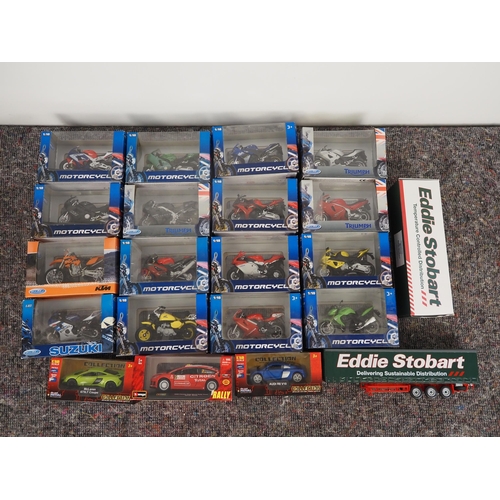 61 - Quantity of 1:18 scale model motorcycles and assorted model cars