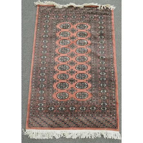 400 - Persian style wool rug 62