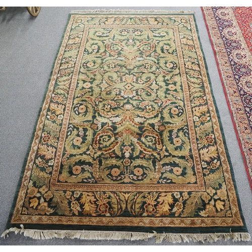 401 - Traditional heavy quality wool rug 116