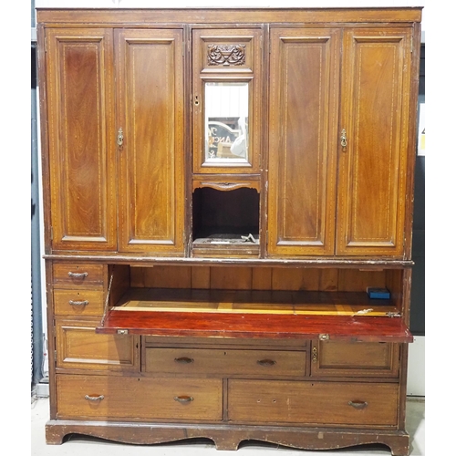 449 - Late 19th century combination wardrobe in mahogany with satinwood stringing H85