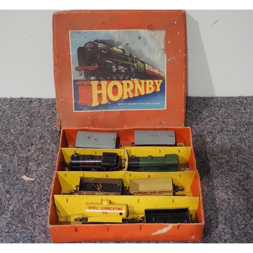 213 - Hornby O gauge tank goods set No.40